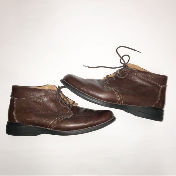 johnston and murphy desert boots